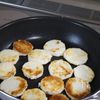 揚げずにカリカリ！やみつき♡【長芋のコンソメカレー焼き】の工程3