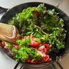 【ケール入りフリッタータ】卵とチーズ・クリームで優しい味の工程2