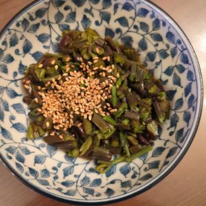 たりおの作ってみた!投稿(大人用ワラビのたたき♪)