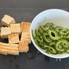 苦くない♪【ゴーヤと厚揚げのそぼろ煮】の工程1