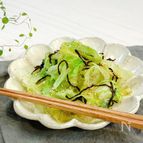 【ほぼ3分】包丁不用！簡単やみつき♡レタスと塩昆布のナムル