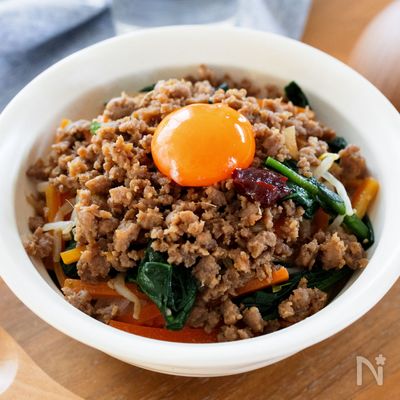 『お手軽☆ビビンバ丼』作り置き活用♪ナムルは味付け簡単♡