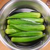 涼しくて甘酸っぱ～い夏の副菜から🎐ネバネバ夏野菜サラダ🥗の工程1