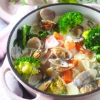 【牛乳だけで作る】野菜たっぷりヘルシークラムチャウダー