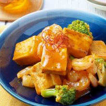 【こうや豆腐とエビの山椒チリソース炒め】