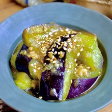 ＼簡単絶品／レンチン6分【茄子のにんにく味噌あえ】冷凍OK！