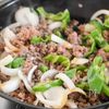 [フライパンで簡単！BBQ風そぼろ丼]とろ～り卵でやみつき！の工程1