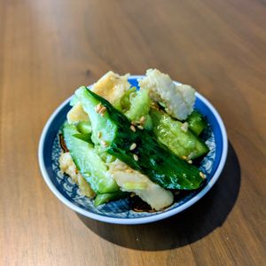 るるる♪の作ってみた!投稿(蒸し鶏とたたききゅうりのさっぱり和え)