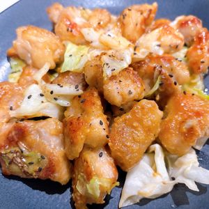 ねこまりも🐈⬛の作ってみた!投稿(【鶏キャベツの味噌マヨ炒め】鶏肉×キャベツ♡食材2つで絶品!)