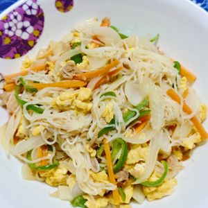 viviの作ってみた!投稿(ツナと野菜のそうめんチャンプルー)