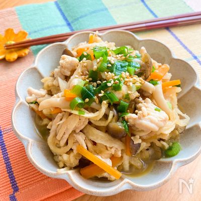 箸が止まらない♪切り干し大根とそぼろのうま煮