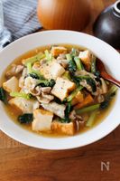 『豚バラ厚揚げと小松菜のコクうま中華あんかけ』ワンパン簡単♪