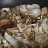 【とろーりチーズとキノコのガレット】手軽で簡単 ˎˊ˗の工程2