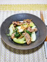ちょこっと一品「豚ロース肉とチンゲン菜の生姜風味炒め」