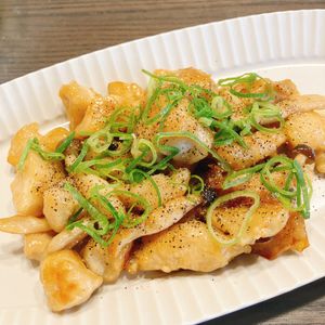 senaの作ってみた!投稿(ワンパン10分【鶏むね肉ときのこのバター醤油炒め】)
