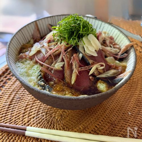 鰹のあおさとろろ丼
