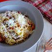 【簡単！】きのことベーコンのチーズパスタ