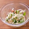 【大根と大葉の梅肉和え】ごま油と塩で簡単味付け！箸休めに♪の工程2