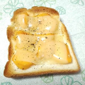 M＊Pの作ってみた!投稿(トーストバリエ＊柿とチーズのトースト)