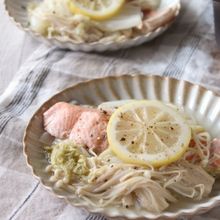 鮭と白菜の塩レモン蒸し