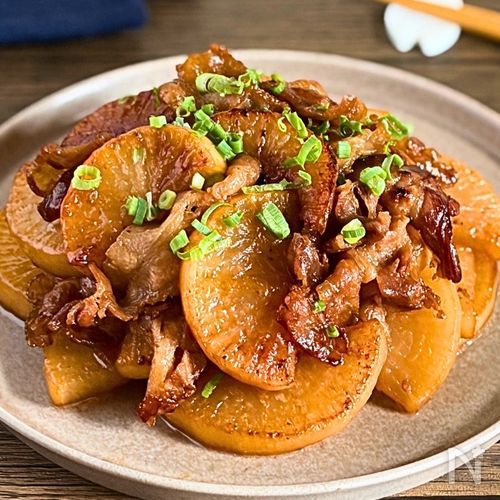 豚バラ大根の甘辛炒め!大根はレンジで時短♪