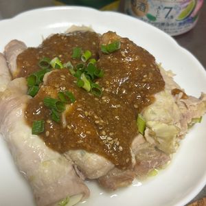 さくらの作ってみた!投稿(レンチン一発【蒸しキャベツの豚巻き】ごま味噌だれ♡)