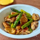 【チキンとアスパラの塩だれ炒め】パパっと炒めて大満足レシピ！