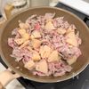 旬おかず♡【白だし香る♩たけのこと豚肉の旨煮】の工程2