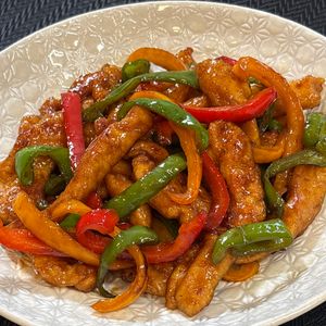 楽ラク手抜キッチン🐶🐾の作ってみた!投稿(『鶏むね肉とピーマンの青椒肉絲』材料2つ‼︎むね肉やわらか♡)
