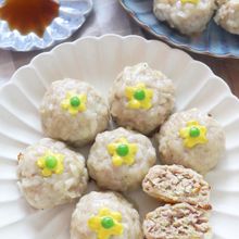 フライパンで☆春キャベツ入り花シュウマイ