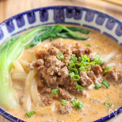 絶品♡まろやかな辛さ！コク旨スープの豆乳担々うどん