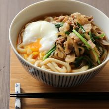 甘辛豚ごぼううどん