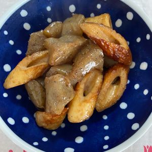 万福の作ってみた!投稿(【こんにゃくと竹輪のピリ辛煮】晩酌のお供、お弁当にも大活躍♪)