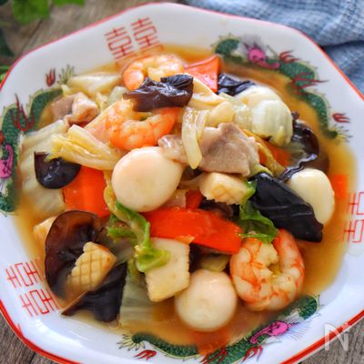 ［八宝菜］シーフードの旨味たっぷり！餡が美味しい♡中華炒め