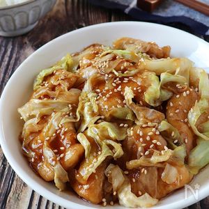 白ご飯必須！鶏むね肉とキャベツのオイスター炒め | レシピサイトNadia