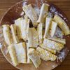 芯もまるごと食べられる。とうもろこしのから揚げの工程2