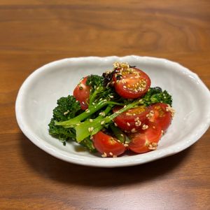 こむぎの作ってみた!投稿(ブロッコリーとトマト《デリ風♡和風サラダ》)