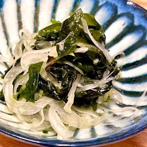 michuの作ってみた!投稿(オリーブ香るさっぱり味！玉ねぎとわかめのデトックスマリネ)