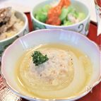 新玉ねぎのファルシー　スープ仕立て