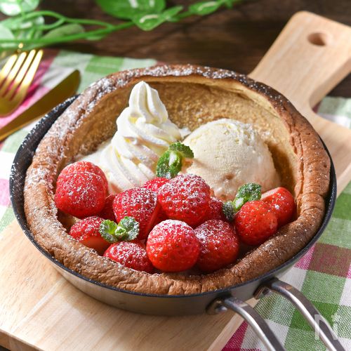 いちごのダッチベイビー・パンケーキ