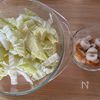 白菜とちくわのごまマヨあえ【火を使わず簡単♪】の工程1
