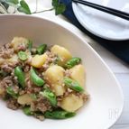 そぼろ肉じゃが