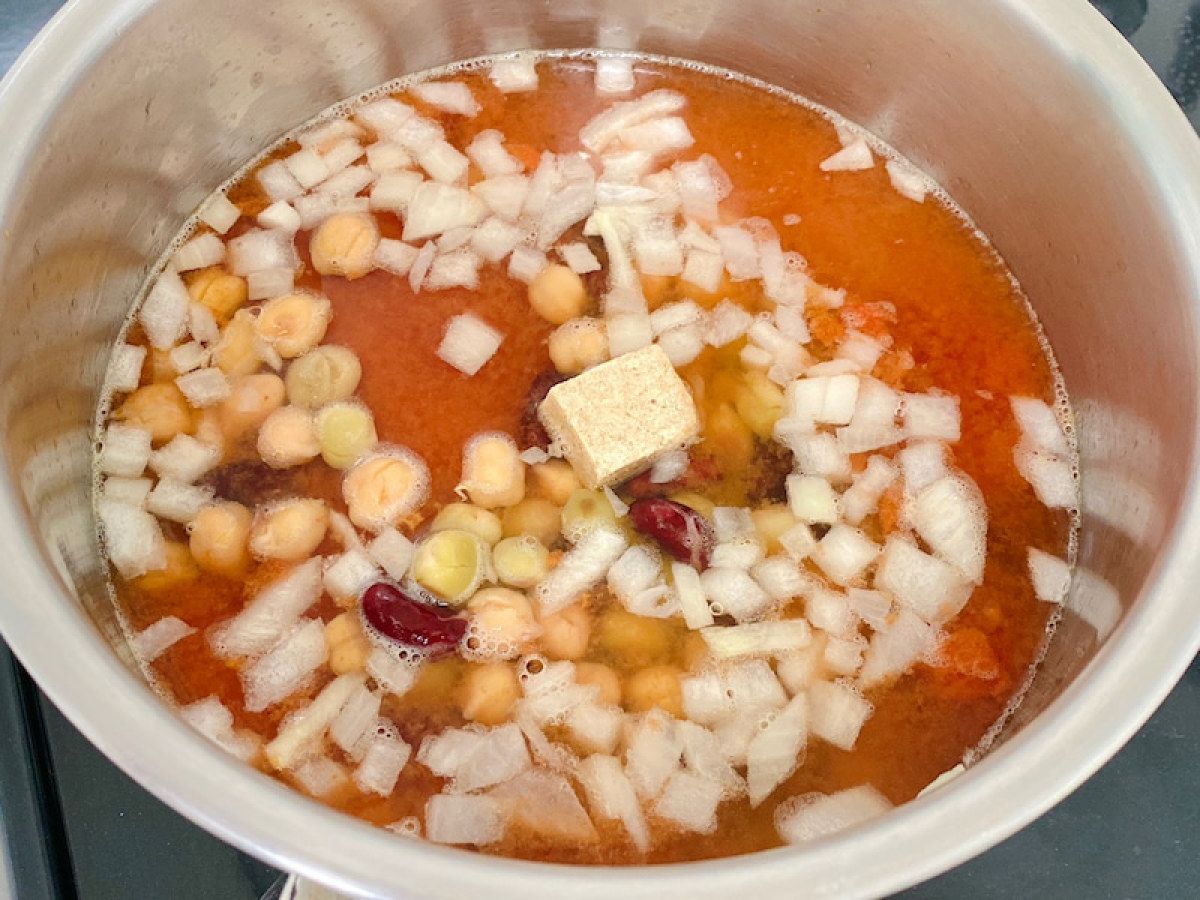 5分で完成 煮込まず簡単 たっぷりお豆のトマトスープ レシピサイト Nadia ナディア プロの料理家のおいしいレシピ 5分で完成 煮込まず簡単 たっぷりお豆のトマトスープ レシピサイト Nadia ナディア プロの料理家のおいしいレシピ