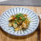 牡蠣と舞茸の豆板醤炒め