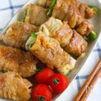 中からチーズがとろ～りチーズinピーマンの肉巻き♪