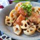 【シャキッと美味しい】材料2つで鶏肉とれんこんのごま味噌炒め