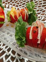 色鮮やか！トマトのハッセルバックサラダ　