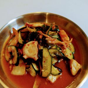 ejaの作ってみた!投稿(韓国風【キムチ入りきゅうりとタコの酢の物】ピリ辛旨い！)