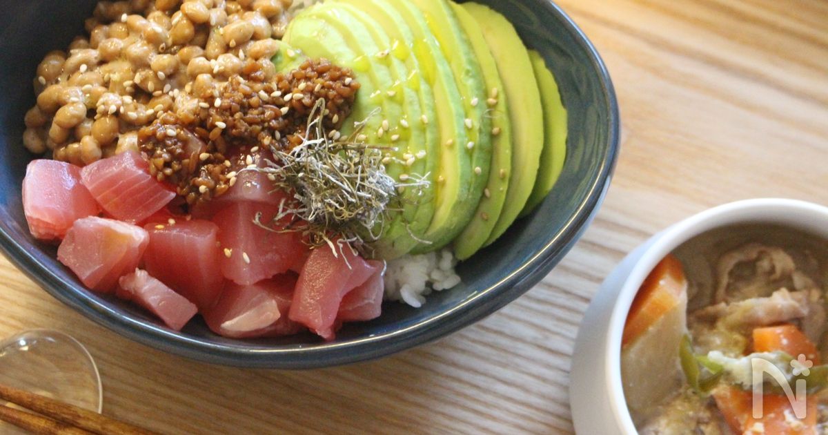 【パパッと5分で完成！】まぐろアボカド納豆丼