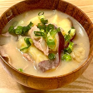 michuの作ってみた!投稿(さつまいも入り豚汁風味噌スープ)